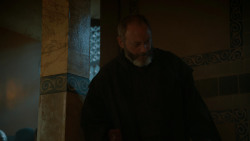 extant_GameOfThrones_4x06-TheLawsOfGodsAndMen_0746