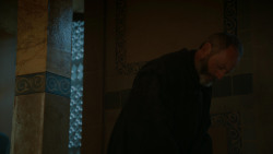 extant_GameOfThrones_4x06-TheLawsOfGodsAndMen_0749