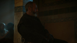 extant_GameOfThrones_4x06-TheLawsOfGodsAndMen_0781