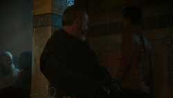 extant_GameOfThrones_4x06-TheLawsOfGodsAndMen_0783