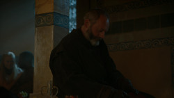 extant_GameOfThrones_4x06-TheLawsOfGodsAndMen_0846