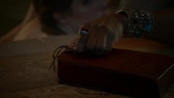 extant_GameOfThrones_4x06-TheLawsOfGodsAndMen_0862