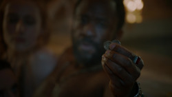 extant_GameOfThrones_4x06-TheLawsOfGodsAndMen_0882