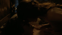 extant_GameOfThrones_4x06-TheLawsOfGodsAndMen_0978
