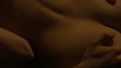 extant_GameOfThrones_4x06-TheLawsOfGodsAndMen_0997