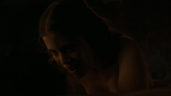 extant_GameOfThrones_4x06-TheLawsOfGodsAndMen_1006