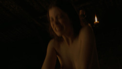 extant_GameOfThrones_4x06-TheLawsOfGodsAndMen_1044