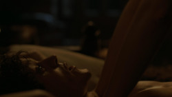 extant_GameOfThrones_4x06-TheLawsOfGodsAndMen_1061