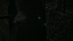 extant_GameOfThrones_4x06-TheLawsOfGodsAndMen_1080