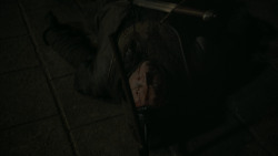 extant_GameOfThrones_4x06-TheLawsOfGodsAndMen_1085