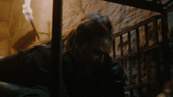 extant_GameOfThrones_4x06-TheLawsOfGodsAndMen_1275