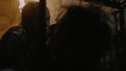extant_GameOfThrones_4x06-TheLawsOfGodsAndMen_1276