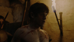 extant_GameOfThrones_4x06-TheLawsOfGodsAndMen_1290