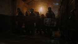 extant_GameOfThrones_4x06-TheLawsOfGodsAndMen_1298