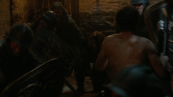 extant_GameOfThrones_4x06-TheLawsOfGodsAndMen_1325
