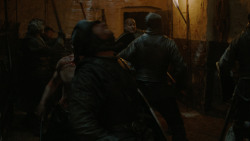 extant_GameOfThrones_4x06-TheLawsOfGodsAndMen_1334