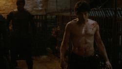 extant_GameOfThrones_4x06-TheLawsOfGodsAndMen_1392