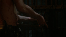 extant_GameOfThrones_4x06-TheLawsOfGodsAndMen_1423