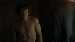 extant_GameOfThrones_4x06-TheLawsOfGodsAndMen_1597