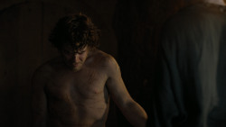 extant_GameOfThrones_4x06-TheLawsOfGodsAndMen_1604