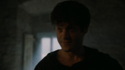 extant_GameOfThrones_4x06-TheLawsOfGodsAndMen_1628