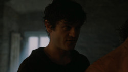 extant_GameOfThrones_4x06-TheLawsOfGodsAndMen_1641