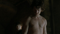 extant_GameOfThrones_4x06-TheLawsOfGodsAndMen_1656