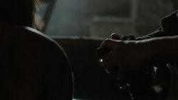 extant_GameOfThrones_4x06-TheLawsOfGodsAndMen_1738
