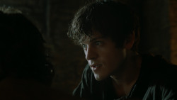 extant_GameOfThrones_4x06-TheLawsOfGodsAndMen_1760