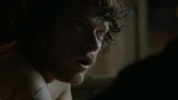 extant_GameOfThrones_4x06-TheLawsOfGodsAndMen_1770
