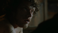 extant_GameOfThrones_4x06-TheLawsOfGodsAndMen_1771