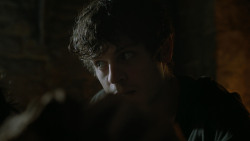 extant_GameOfThrones_4x06-TheLawsOfGodsAndMen_1789