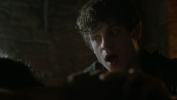 extant_GameOfThrones_4x06-TheLawsOfGodsAndMen_1804