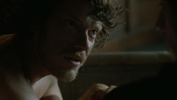 extant_GameOfThrones_4x06-TheLawsOfGodsAndMen_1818
