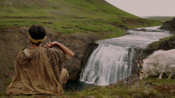 extant_GameOfThrones_4x06-TheLawsOfGodsAndMen_1876