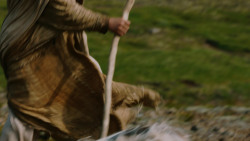 extant_GameOfThrones_4x06-TheLawsOfGodsAndMen_1883