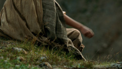 extant_GameOfThrones_4x06-TheLawsOfGodsAndMen_1900
