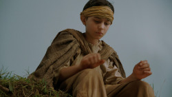 extant_GameOfThrones_4x06-TheLawsOfGodsAndMen_1920