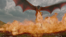 extant_GameOfThrones_4x06-TheLawsOfGodsAndMen_1950