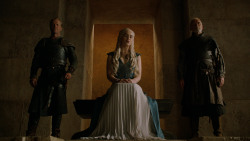 extant_GameOfThrones_4x06-TheLawsOfGodsAndMen_2012