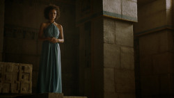 extant_GameOfThrones_4x06-TheLawsOfGodsAndMen_2024