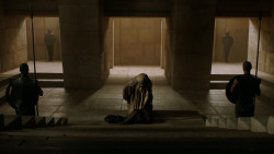 extant_GameOfThrones_4x06-TheLawsOfGodsAndMen_2075