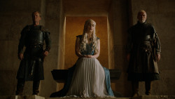 extant_GameOfThrones_4x06-TheLawsOfGodsAndMen_2079