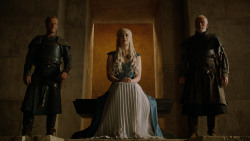 extant_GameOfThrones_4x06-TheLawsOfGodsAndMen_2098