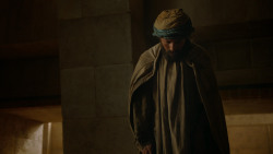 extant_GameOfThrones_4x06-TheLawsOfGodsAndMen_2141