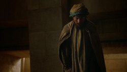 extant_GameOfThrones_4x06-TheLawsOfGodsAndMen_2144
