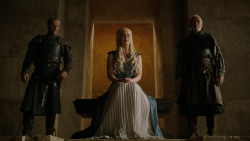 extant_GameOfThrones_4x06-TheLawsOfGodsAndMen_2164