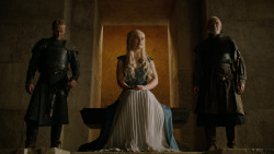 extant_GameOfThrones_4x06-TheLawsOfGodsAndMen_2166