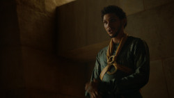 extant_GameOfThrones_4x06-TheLawsOfGodsAndMen_2346