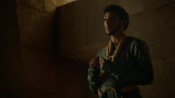 extant_GameOfThrones_4x06-TheLawsOfGodsAndMen_2349